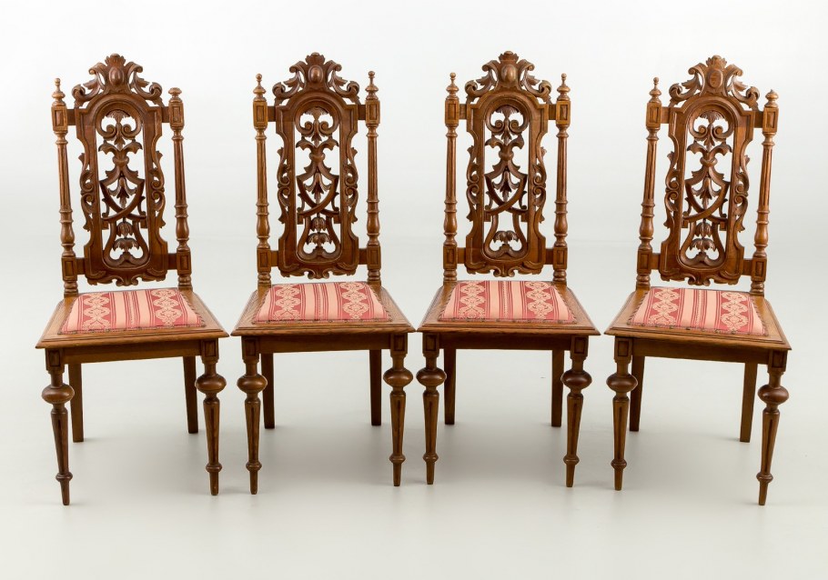 Стулья антик