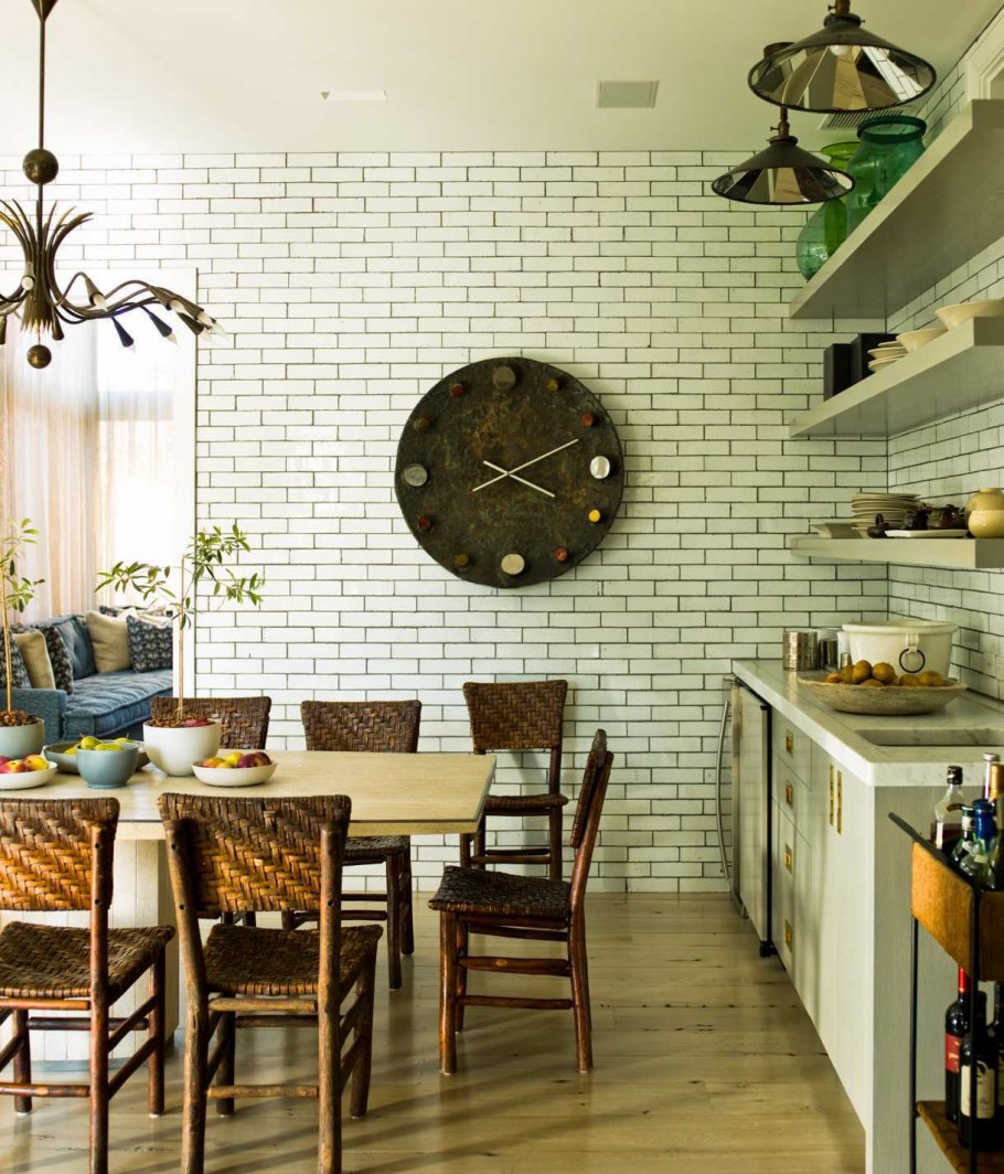 Кирпичная стена на кухне