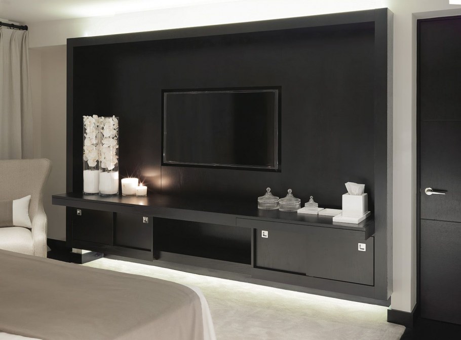 Ниша под телевизор с полками