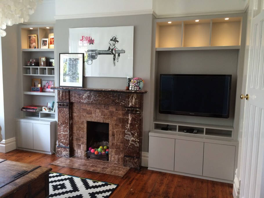 Ниши в стене под телевизор