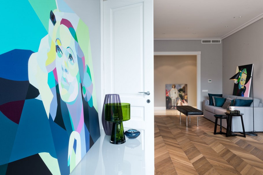 Коллажи в стиле поп арт в интерьере