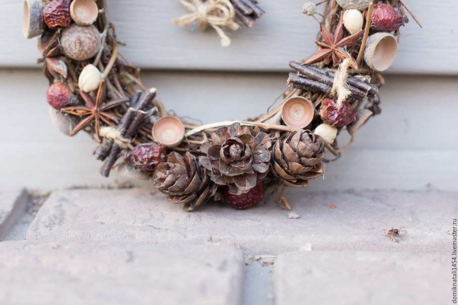 Венок из виноградной лозы