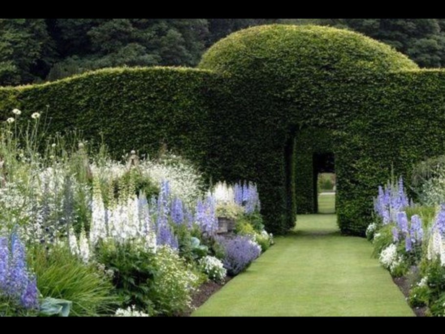 Пейзажный парк сад Левенс Холл
