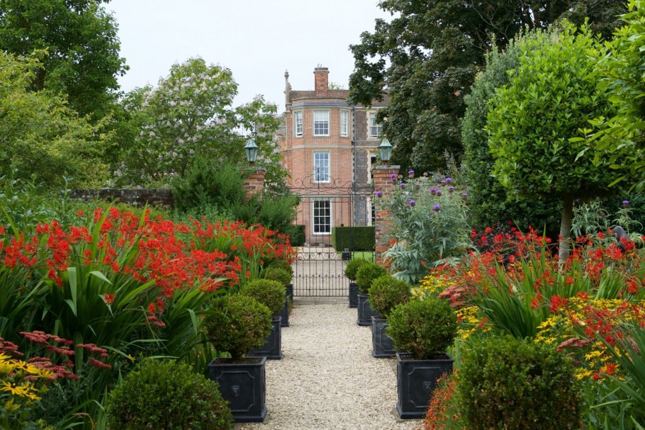 Миксбордер Гертруды Джекилл