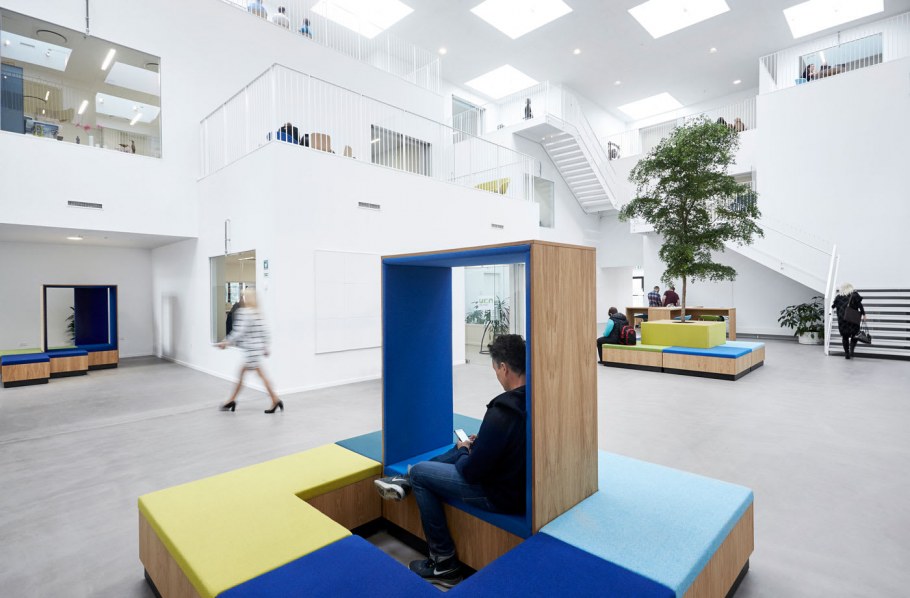 Дизайнерские для учебного центра