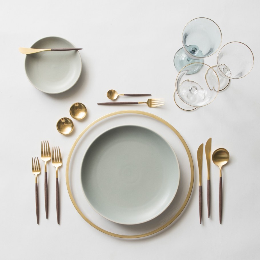 Сервировка стола в стиле Минимализм