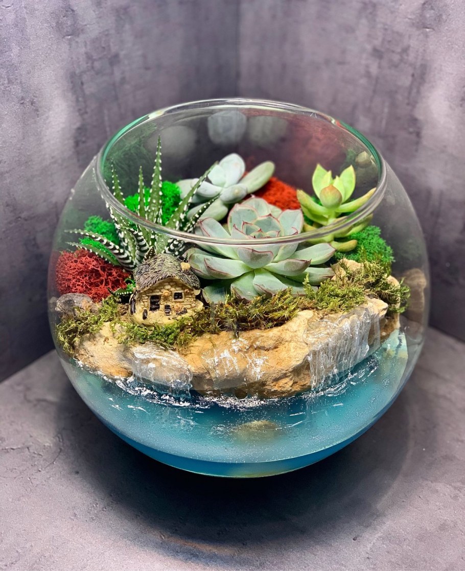 Бюджетное украшение в сухой аквариум
