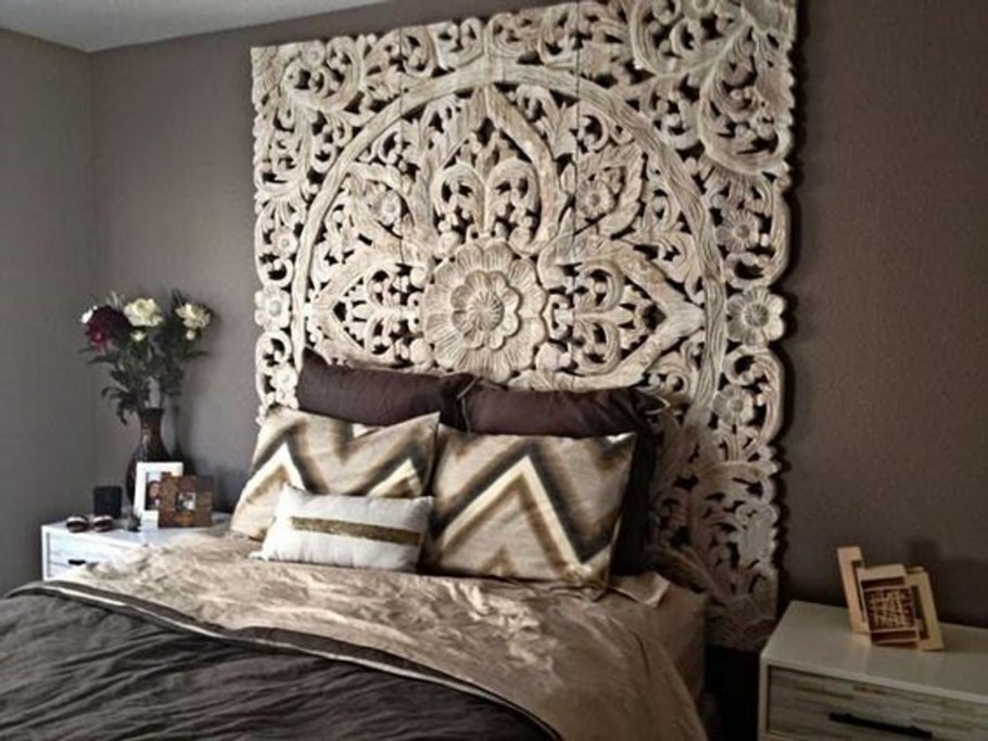 Декоративные панели в спальне