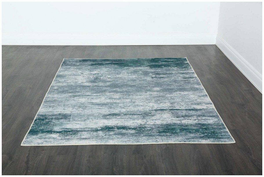 Ковер бирюзового цвета