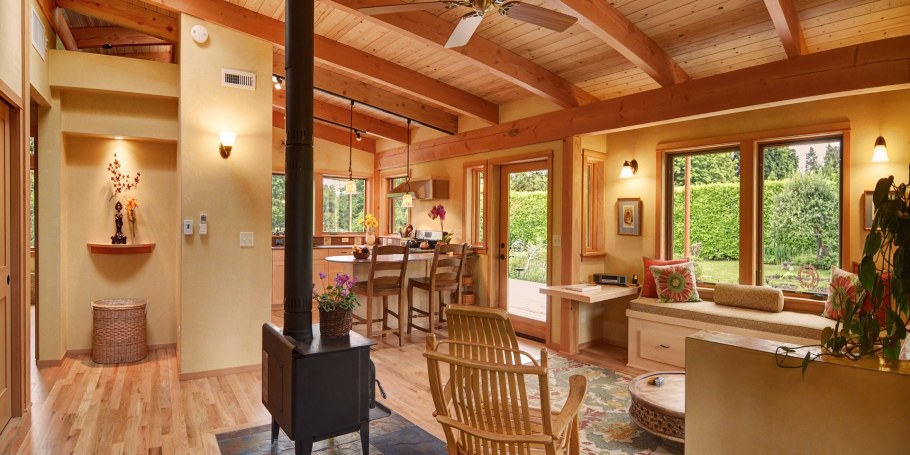 Интерьер в каркасном доме