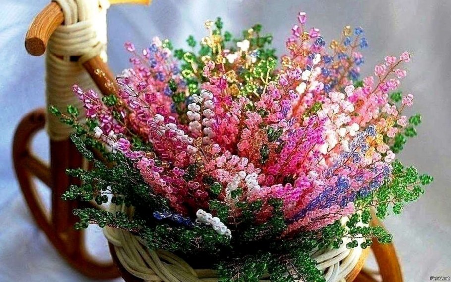 Лебеди из одноразовых тарелок