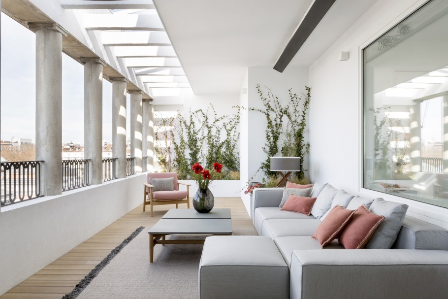 Мадрид парк с террасой