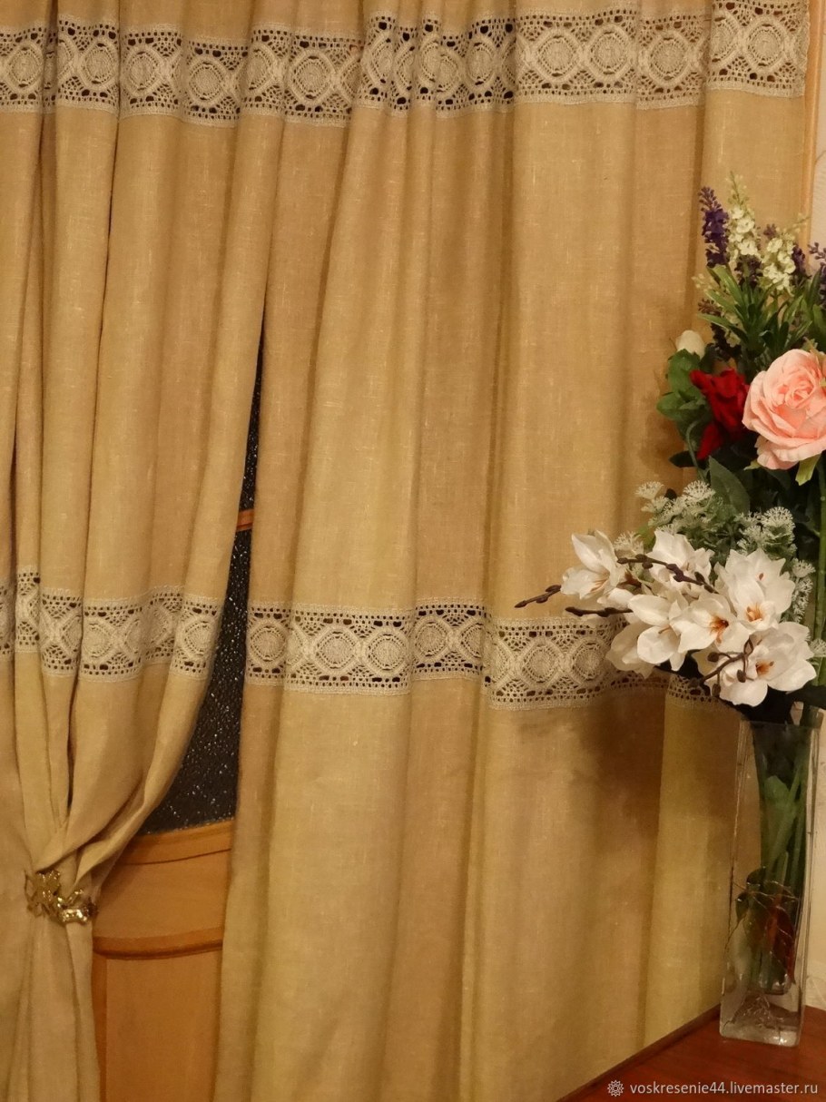 Льняные шторы с кружевом