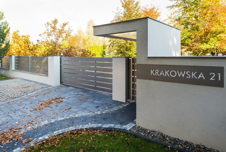 Металлический забор хайтек