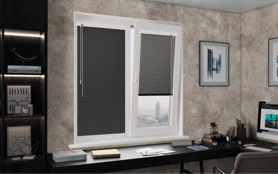 Горизонтальные жалюзи на створку