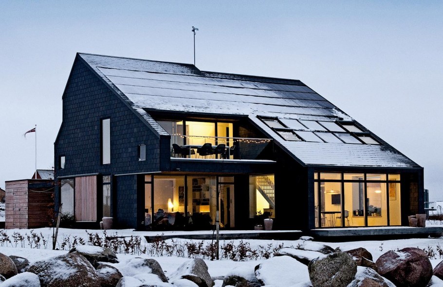 Мини дом с панорамными окнами