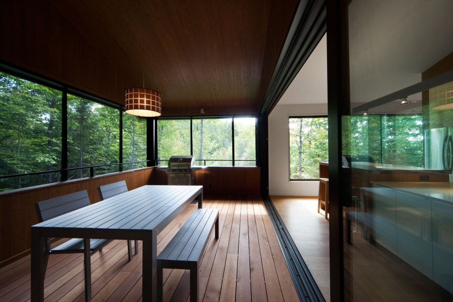 Современный деревянный дом