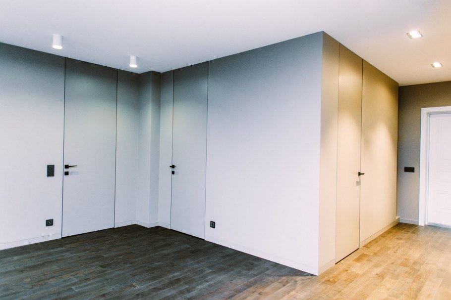 Mardom Decor плинтус