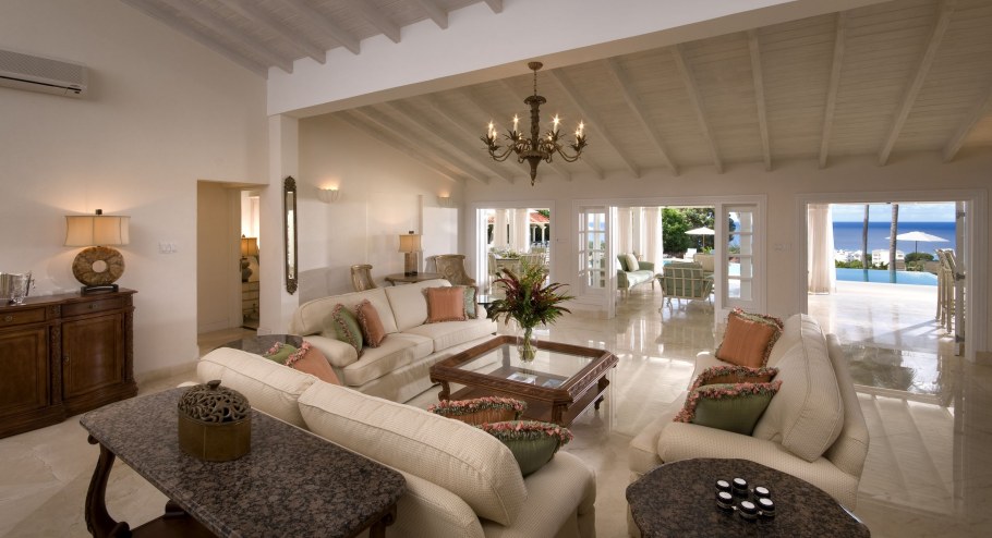 Интерьер классический на Карибах