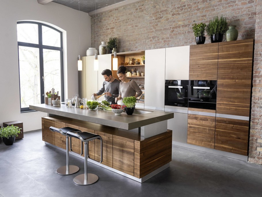 Кухня дерево современная