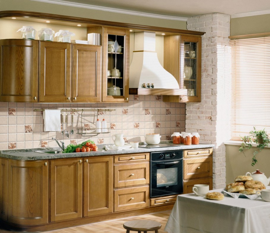 Деревянная кухня