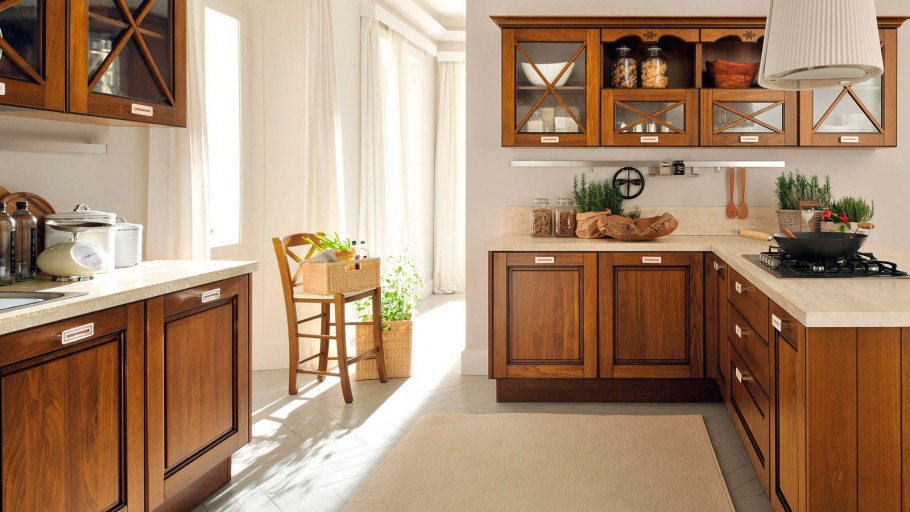 Кухня под дерево