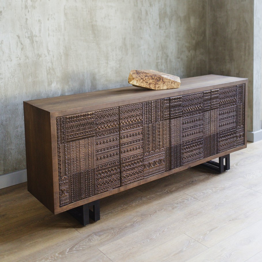 Тумбочка в африканском стиле