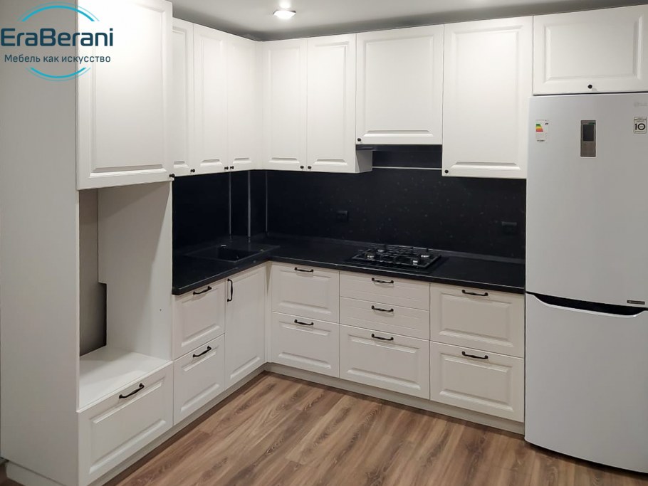 Кухня белый глянец