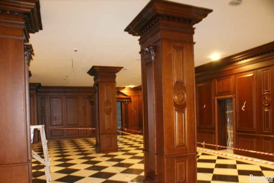 Обшивка колонн деревом