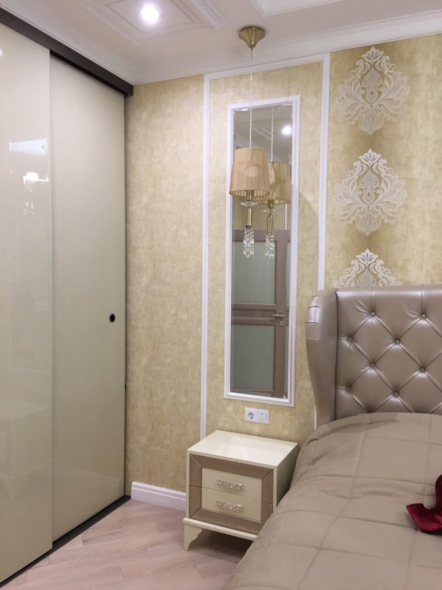 Стены трапецией в спальне