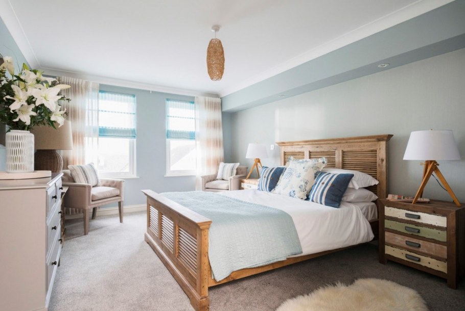 Спальня в морских тонах
