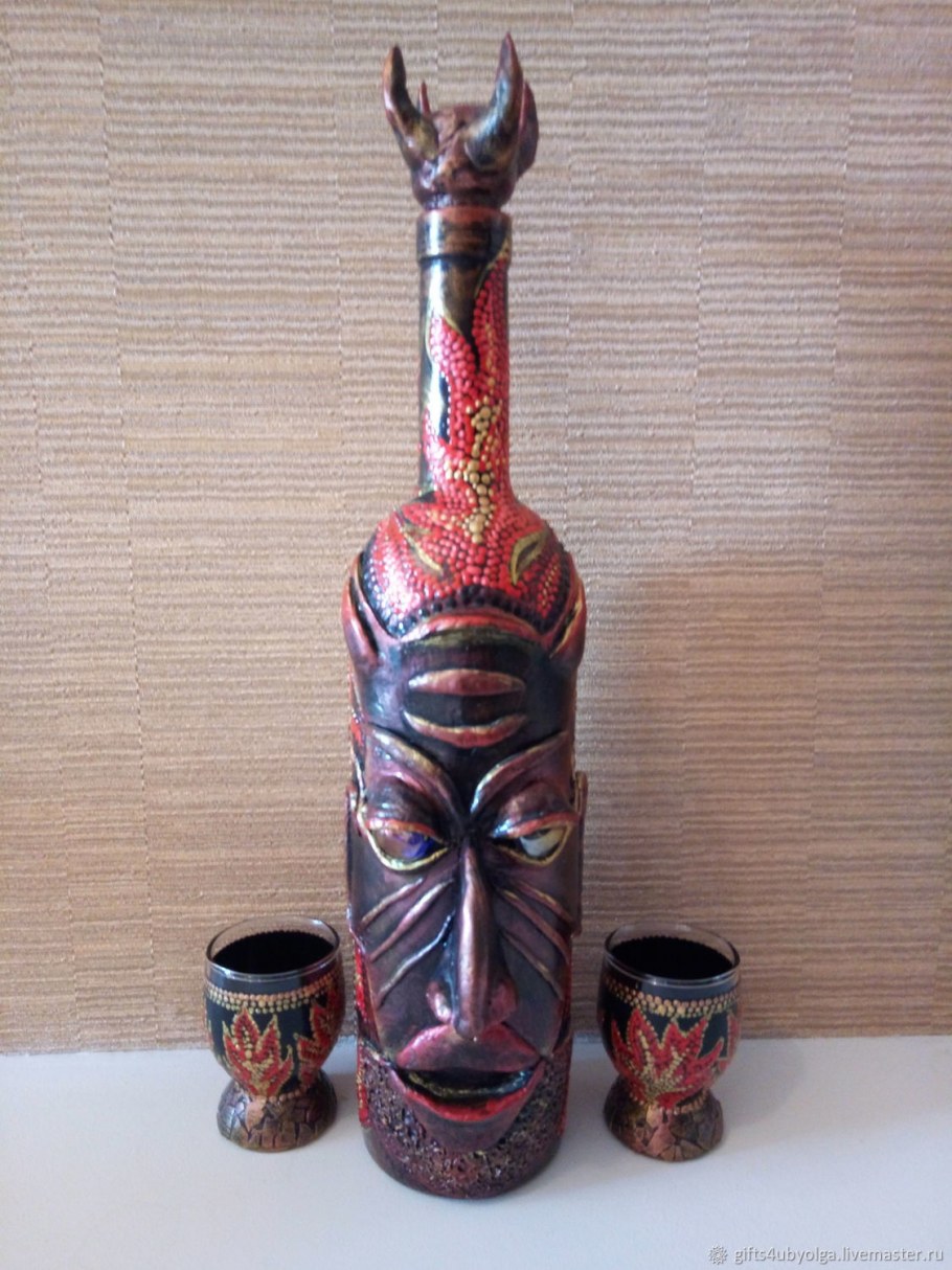 Деревянная маска