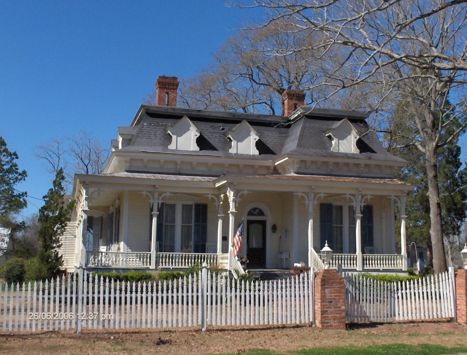 Крыша в голландском стиле