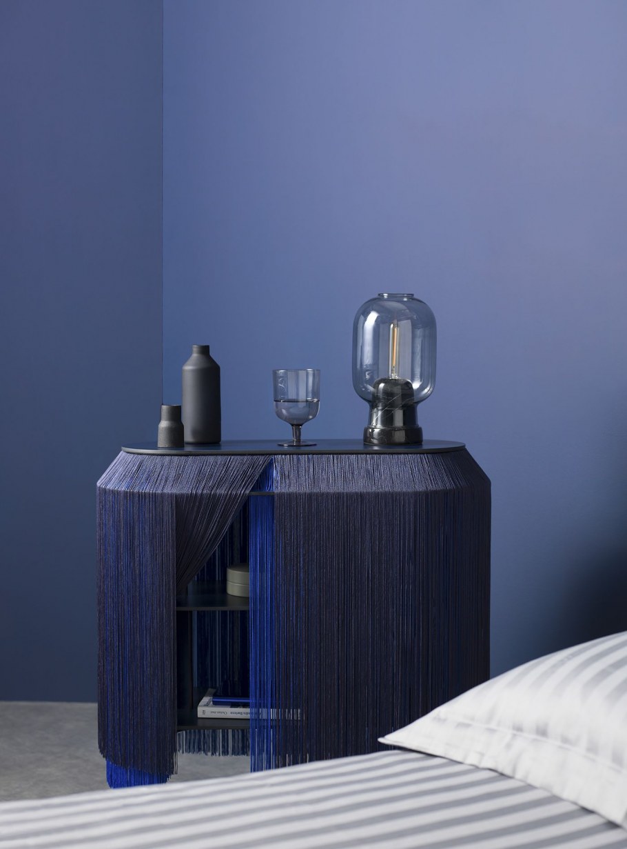 Прикроватная тумба синий велюр