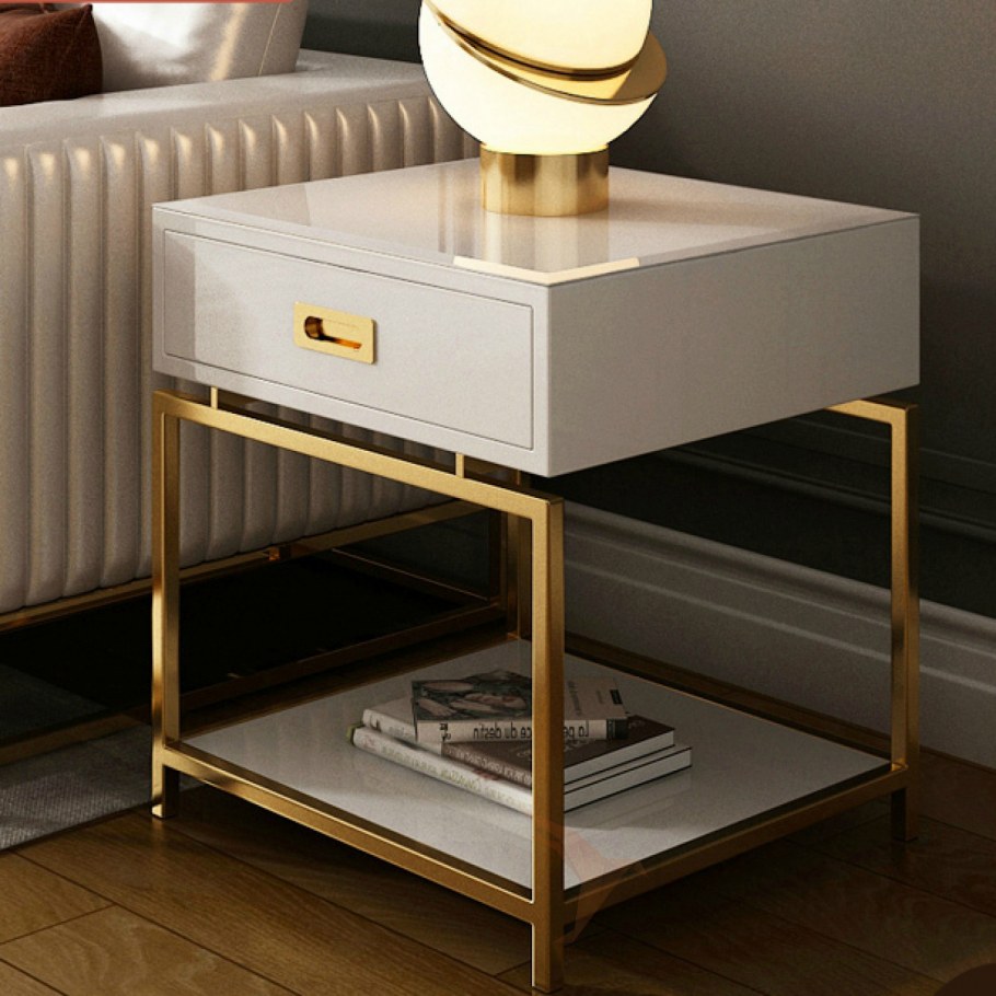 Тумба прикроватная ретро