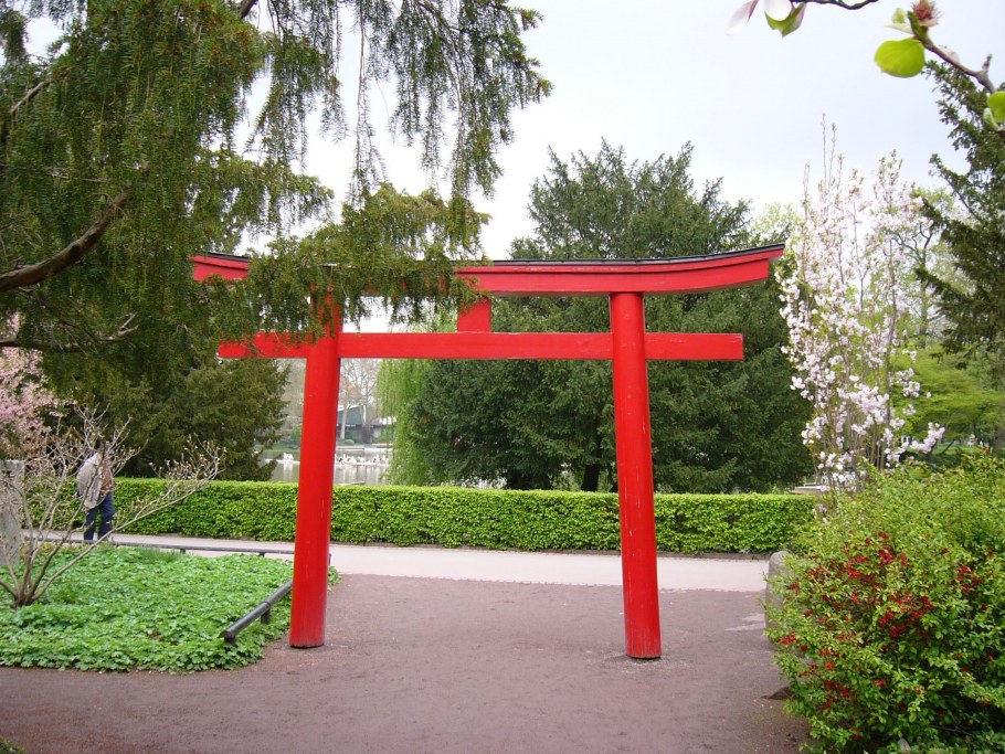 Арка в японском стиле