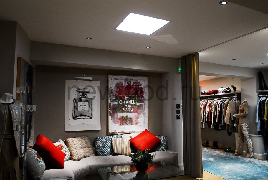 Led панели в интерьере квартиры