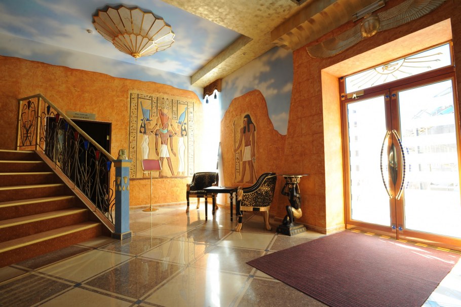 Вилла в испано-мавританском стиле