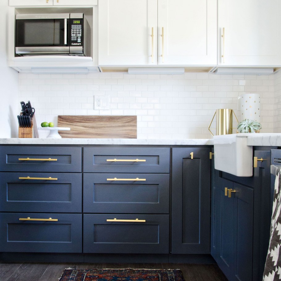 Кухни Зов фасад эйвон