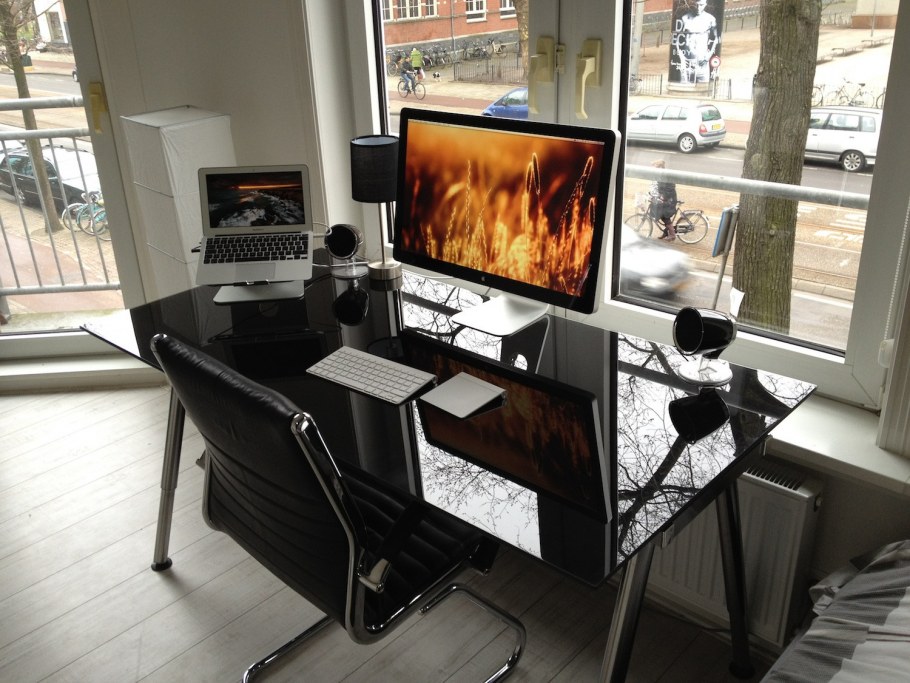 Рабочее место в стиле Apple