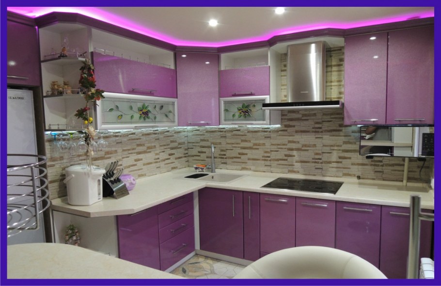 Кухня в сиреневых тонах