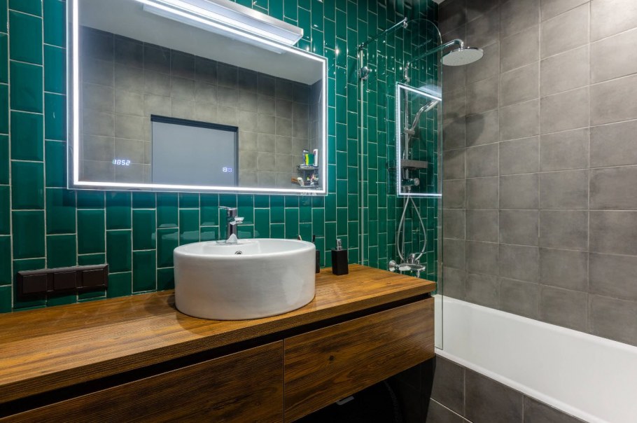 Ванная комната в зеленых тонах