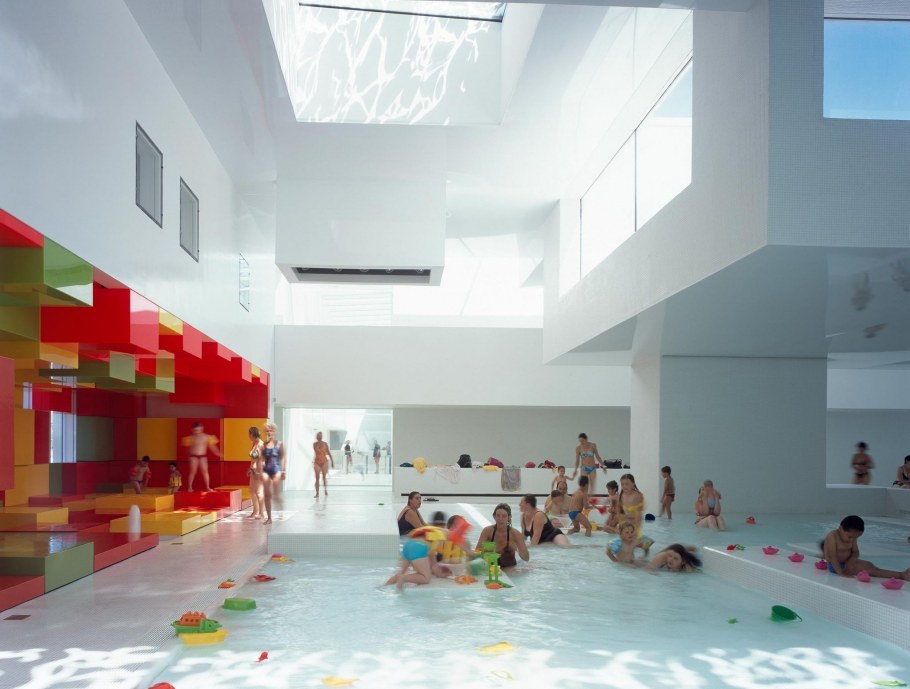 Детский общественный бассейн