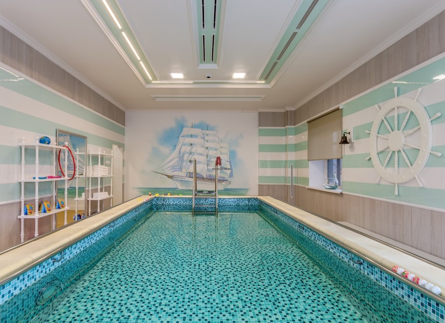 Детский общественный бассейн