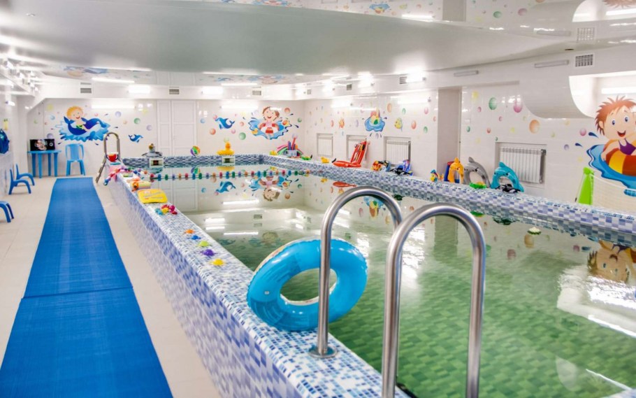 Детский бассейн помещение