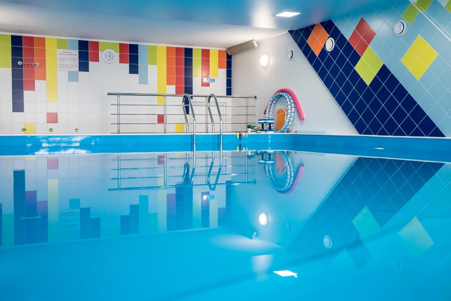 Интерьер детского бассейна