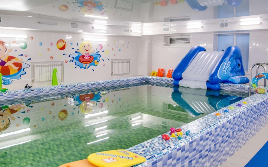 Бассейн Сибирь Щорса