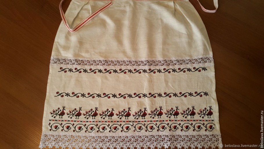 Традиционный русский фартук