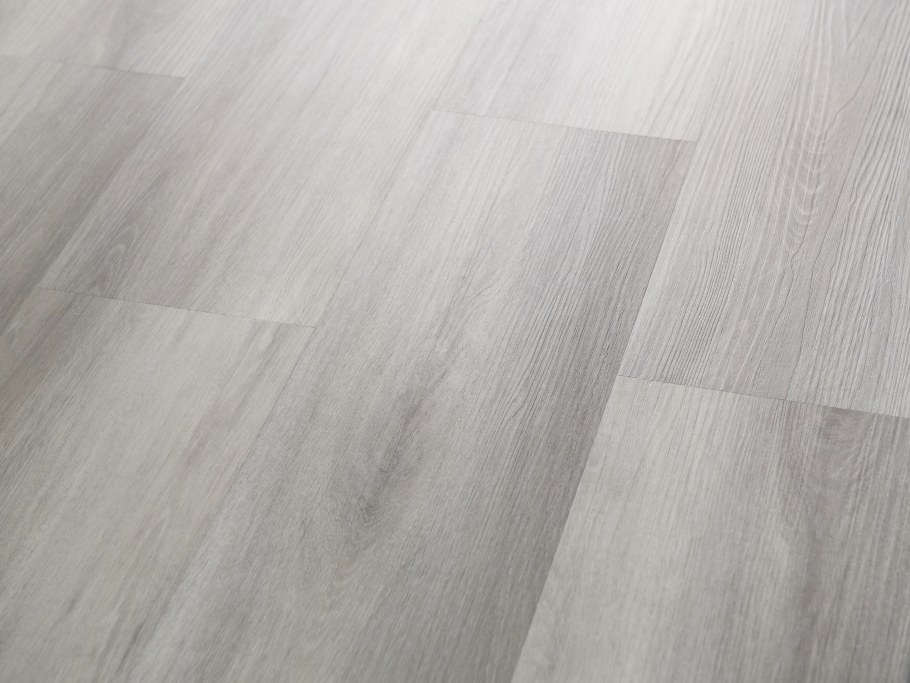 Кварц виниловый ламинат