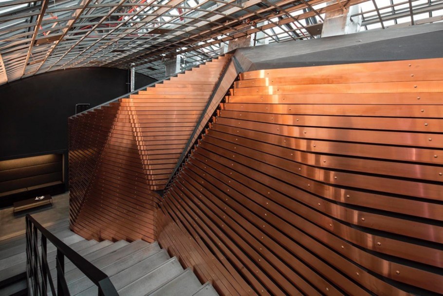 Кровельная медь в интерьере